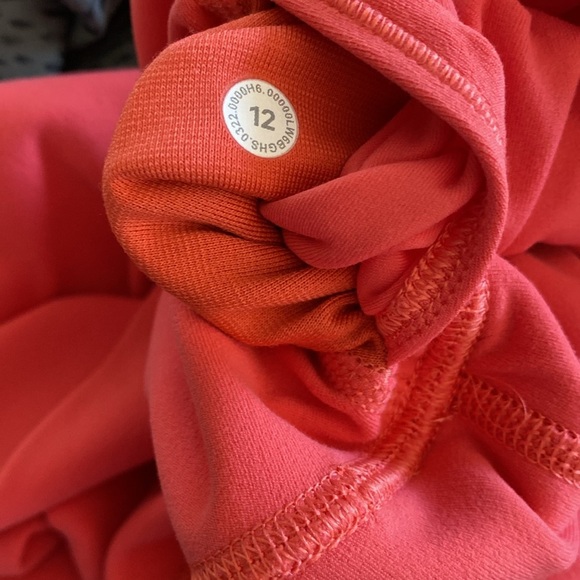 Lululemon Align leggings cropped pink Sz 12 EUC - Picture 5 of 5